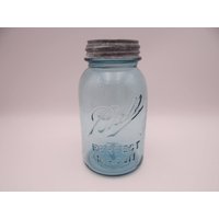 1910Er Jahre 1Q Ball Ideal Perfekte Mason Jar Mit Original Zink Deckel Hochzeit Dekor 1910Er Jahre 1Q Ball Ideal Perfekte Mason Jar Mit Original Zink Deckel Hochzeit Dekor von SecondWindShop