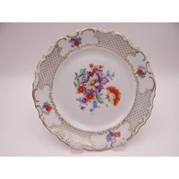Vintage Schumann Bavaria Us Zone Geprägter Blumenstrauß Salatteller Vintage Schumann Bavaria Us Zone Geprägter Blumenstrauß Salatteller von SecondWindShop