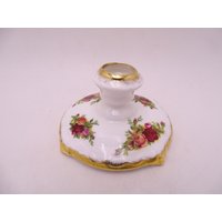 Wunderschöner Vintage Royal Albert Made in England Old Country Roses Kerzenhalter - 1962 Wunderschöner Vintage Royal Albert Made in England Old Country Roses Kerzenhalter - 1962 von SecondWindShop