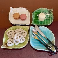 Farbe Keramik Aperitif Blatt Teller Holz Geschenkbox Teeparty Servierteller Handgemachte Glasierte Grün Weiß Blau Kerzenhalter Herzstück Blätter Farbe Keramik Aperitif Blatt Teller Holz Geschenkbox Teeparty Servierteller Handgemachte Glasierte Grün Weiß Blau Kerzenhalter Herzstück Blätter von SecretBelladonna
