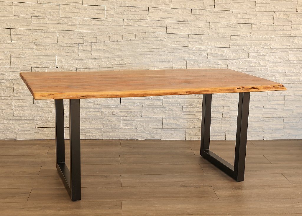 Sedex Esstisch BELLARY SPU Tisch Esszimmertisch Tischplatte Massiv Baumkantentisch, Massivholz von Sedex