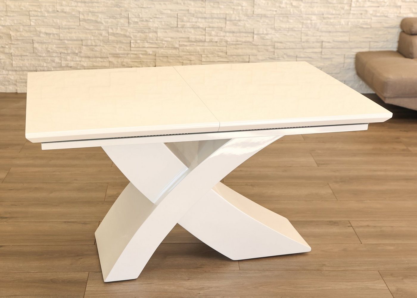 Sedex Esstisch Esszimmertisch Nolana Weiß mit Auszugsfunktion Sedex Esstisch Esszimmertisch Nolana Weiß mit Auszugsfunktion von Sedex