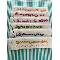 Gestickte Thanksgiving-Phrase Servietten | 6Er Set von SeeandQUIN