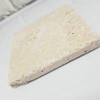 Seifenablage/Seifenschale Travertin-Naturstein, 10x10 cm Seifenablage/Seifenschale Travertin-Naturstein, 10x10 cm von Seifenschnitte