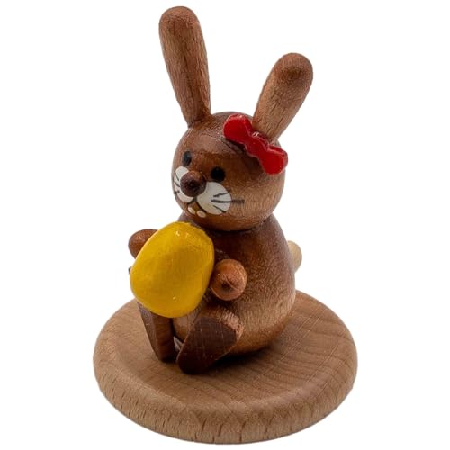 Seiffener Volkskunst Jan Legler | Osterhase Hasenfigur Osterfigur Osterhasenfigur | Handarbeit aus dem Erzgebirge | 5,5 cm | mit Ei auf Sockel von Seiffener Volkskunst