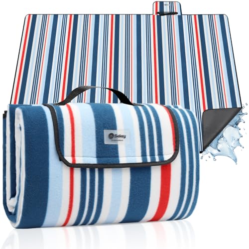 Sekey Picknickdecke Wasserdicht 200x200cm, Sandfeste Strandmatte, PEVA-Wasserdichter Untergrund, Stranddecke Tragbare Faltbar Gepolstert, für Outdoor-Camping, Strand und Wiese, Blau-Weiß-Rote Streifen Sekey Picknickdecke Wasserdicht 200x200cm, Sandfeste Strandmatte, PEVA-Wasserdichter Untergrund, Stranddecke Tragbare Faltbar Gepolstert, für Outdoor-Camping, Strand und Wiese, Blau-Weiß-Rote Streifen von Sekey