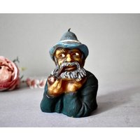 Vintage Kerzenfigur Alter Mann Mit Der Pfeife Sammelfigur Wohnkultur Rustikales Dekor Herrengeschenk Vintage Kerzenfigur Alter Mann Mit Der Pfeife Sammelfigur Wohnkultur Rustikales Dekor Herrengeschenk von SekulidisAntiques
