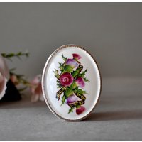 Vintage Kleine Porzellan Studio Vasen Wohnkultur Tischdekor Getrocknete Blumen Vintage Kleine Porzellan Studio Vasen Wohnkultur Tischdekor Getrocknete Blumen von SekulidisAntiques