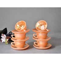 Vintage Opalglas Kaffee Set Tassen Teller Fire King Ware Service Wohnkultur von SekulidisAntiques