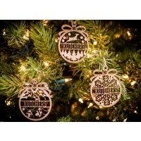 Personalisierte Holz Ornament Benutzerdefinierte Laser Cut Urlaub Dekor von SelectWorksLLC