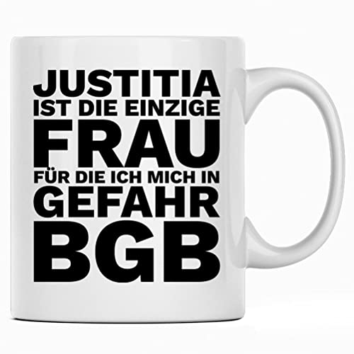 Justitia ist die einzige Frau BGB Anwältin Tasse, Juristen Juristin Geschenk für bester Anwalt witzig, Jura Student Geschenke Jurist Richter Examen von Seness