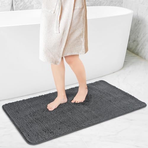 Sentidos rutschfeste Badematte in Grau – 50x50cm | Premium ÖKO-TEX Badteppich Set | modernes Badezimmer | Komfort-Badvorleger, Badezimmerteppich Set & rundem Badteppich von Sentidos