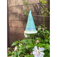 Handgefertigter Zwergenhut Frostbeständig Ton Handarbeit Garten Deko von SerenoDesigns