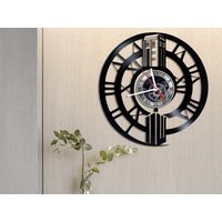 Lord Of Time Tv Serie Vinyl Wanduhr, Geschenk Für Tv Fans, Tardis Kunst Geschenke von SergioArtStudio