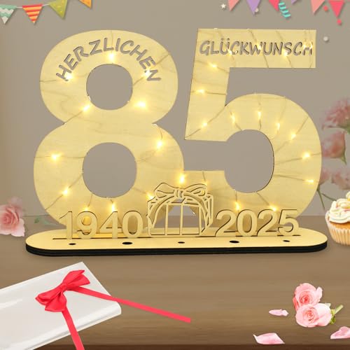 Seutgjie Deko 85 Geburtstag Frauen Männer 1940-2025 Geldgeschenk mit LED Lichterkette Fliege und Geschenkpapier für Jubiläum Hochzeitstag Tischdeko Originelle Holz Schild Gästebuch von Seutgjie