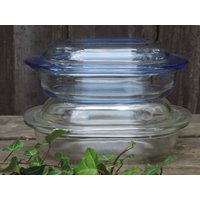 Pyrex Mini Auflaufformen/Deckel Backen Servier Set Von 2 Klar Und Blau von SevenSeven52Vintage