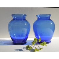 Vintage Kobalt Blau Glas Vase Set Von 2 Große Ingwer Vasen Blumenvase Home Decor von SevenSeven52Vintage
