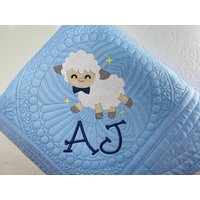 Baby Quilt Mitbringsel, Personalisierte Schafe Schaf Decke, Andenken Babyzimmer Baby, Geschenk Zur Geburt von SewCuteBabyQuiltsUS