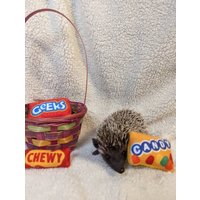 Candy Fleece Boxen Mint Gefüllt Igel Spielzeugkäfig Buddy Chibi Freund Foto Requisite von SewMagickBoutique