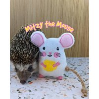 Mitzy Die Maus Chibi Kawaii Mint Gefüllte Igel Spielzeug Käfig Buddy von SewMagickBoutique