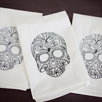 Totenkopf Bestickt Geschirrtuch, 30x30M Gesticktes Mehlsack Handtuch, Herbst Saisonales Küchen Dekor, Gastgeschenk, Geschenk von SewMuchMoreStore