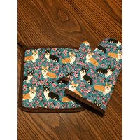 Floral Corgis Isoliert/Gesteppte Ofen Mitt Und Topfhalter Set von Sewmanydeals