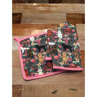 Florale Pudel Isoliert/Gesteppt Ofen-Mitt Und Topflappen Set/Einzelstück von Sewmanydeals