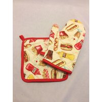 Gelbe Abendessen Themen Isoliert/Gesteppte Topflappen Und Ofenhandschuh Set von Sewmanydeals