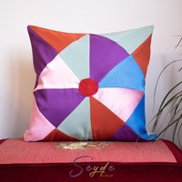 Farbenfroher Satin Kissenbezug, Handgemachter Stoffkissenbezug, Dekorativer Regenbogen Neues Haus Geschenk von SeydeHandmade