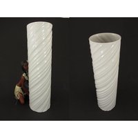 Große Vintage Op-Art Porzellan Vase/Hutschenreuther Modell 5085 31 F. V. Gugel | West German Pottery 60Er von ShabbRockRepublic