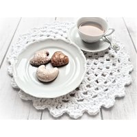 Tischset - Rund Lisienne- in Weiß Aus 100% Bw Tischset - Rund Lisienne- in Weiß Aus 100% Bw von ShabbyVintageHouseDE