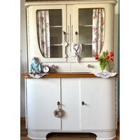 Küchenbuffet Mit Vitrine, Omas Küchenschrank, Küchenbuffet, Küchenschrank Shabby Chic von Shabbyhome12