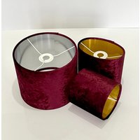 Neuer Luxusqualitäts-Zerkleinerter Burgunderroter Samtstoff Mit Gebürstetem Metallics-Futter-Lampenschirm-Pendelleuchte-Schatten in Mehreren Größen von ShadesByWoodpecker