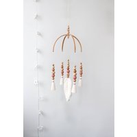 Makramee Baby Mobile Für Kinderbett, Boho Kinderzimmer Dekor, Mädchen Dusche Geschenk von ShaggyRedFox