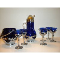 Farber Bros Cobalt Blue Cocktail Shaker Mit Eiskübel Und 6 Martini Gläsern. Sehr Selten von ShakenRarelyStirred