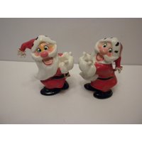 Kreiss Santa Claus Kerzenhalter Set Von Zwei | 2 Links Und Rechts Gerichteten - Spaghetti Borte Auf Quasten Ermine Fell Wundervoller Zustand von ShakenRarelyStirred