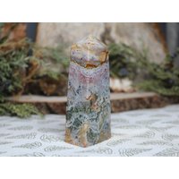 Aaa + Ozean Jaspis Obelisk Mit Druzy Und Bergkristall, 150 Mm Polierte Turmspitze Aus Indonesien von ShamanicCrystals