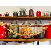 Getrocknete Apfelgirlande Auf Golddraht | Natürliche Weihnachtsdeko Getrocknete Apfelgirlande Auf Golddraht | Natürliche Weihnachtsdeko von SheAndBrieFamily
