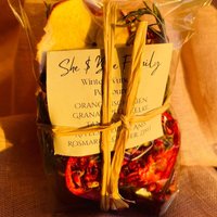 Winterwunder-Potpourri Simmering Pot | Natürliche Früchte Und Gewürze Winterwunder-Potpourri Simmering Pot | Natürliche Früchte Und Gewürze von SheAndBrieFamily