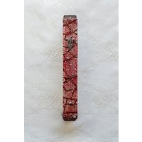 Dekorativer Roter Mezuzah-Koffer Aus Glas - Handgemachter Israel von ShepselArtJudaica