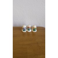 Keramik Fingerhüte Mit in Glasur Gebrannten Blumen Decals von SherrysCeramicCrafts