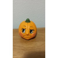 Keramik Medium Kürbis Noggin - Sad | #668 D Keramik Medium Kürbis Noggin - Sad | #668 D von SherrysCeramicCrafts