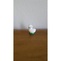 Kleines Schaf Auf Gras | #376 von SherrysCeramicCrafts