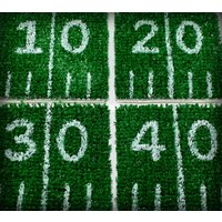Astro Turf Fußball Untersetzer Man Cave Decor, 4Er-Set von ShirleyBirdDesigns