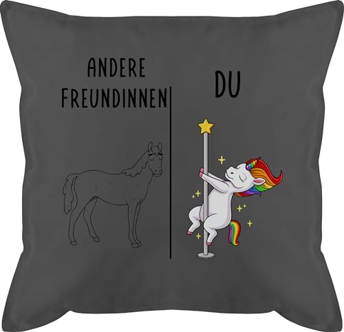 Kissen 50x50 - Andere Freundinnen Dabbing Einhorn | Geschenk für Freundin | Beste Freundin Geschenk | Geschenk Freundin Weihnachten | Gute Freundin Geschenk Freundinnen - 50 x von Shirtracer