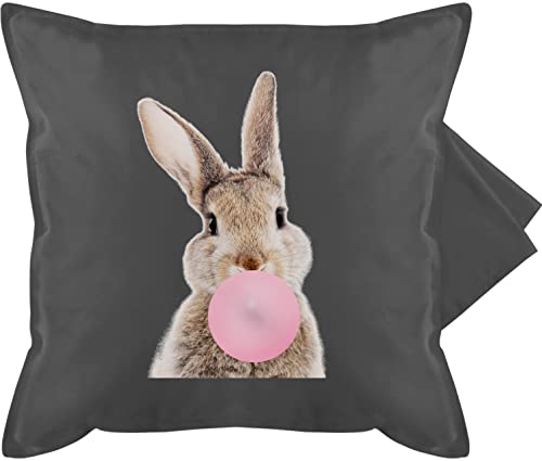 Shirtracer Kissenbezug - Osterkissen - Hase - Kaugummi - 50 x 50 cm - Grau - ostergeschenke für Eltern Hasen Ostern kleinigkeit osterüberraschungen kissenhülle+Ostern Ostergeschenk hasenkissen osterm von Shirtracer