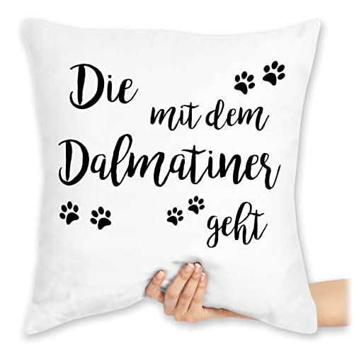 Shirtracer Kissen 40x40 Zierkissen - Deko Hobby - Die mit dem Dalmatiner geht - 40 x 40 cm - Weiß - Hund Shirtracer Kissen 40x40 Zierkissen - Deko Hobby - Die mit dem Dalmatiner geht - 40 x 40 cm - Weiß - Hund von Shirtracer