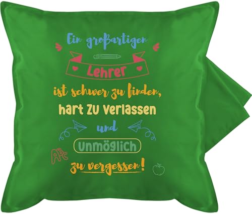 Shirtracer Kissenbezug - Kissen - EIN großartigen Lehrer ist schwer zu Finden | Abschied Lehrer | Abschiedsgeschenke Lehrer | Geschenk für Lehrer zum Abschied - 50 x 50 cm - Grün - Geschenke Teacher von Shirtracer