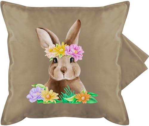 Kissenbezug - Osterkissen - Hase mit Blumen - 50 x 50 cm - Beige - ostergeschenke kissen kissenhülle ostern osterüberraschungen gurli bezüge osterkleinigkeiten 50x50. ostersachen frohe osterideen von Shirtracer