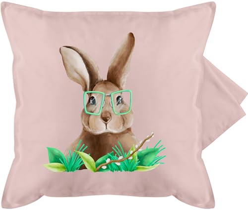 Shirtracer Kissenbezug - Osterkissen - Hase mit Brille - 50 x 50 cm - Hellrosa - kuschelkissen ostergeschenke für großeltern Ostern gurli bezüge osterüberraschungen 50x50. osterkleinigkeiten Frohe von Shirtracer